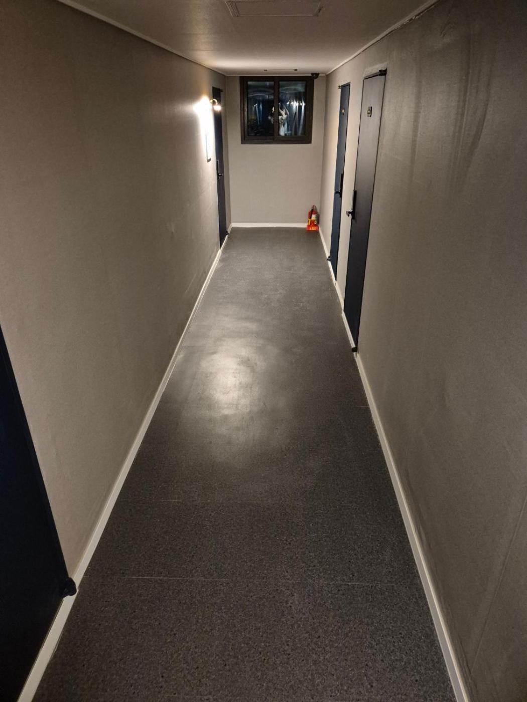 Gangnam Seven Hostel Seul Zewnętrze zdjęcie